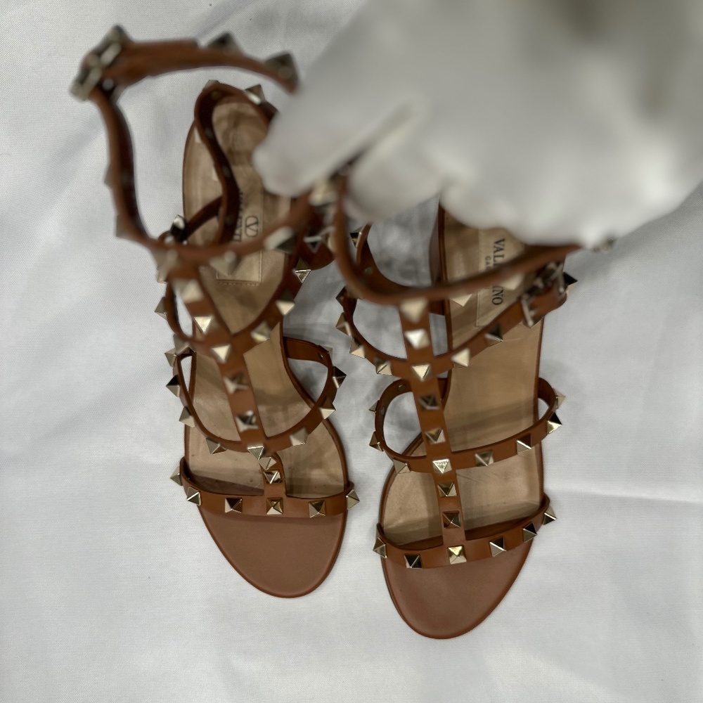 Valentino Garavani Rockstud Leather Sandal